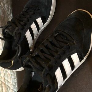 Adidas Black Sneakers / Unisex